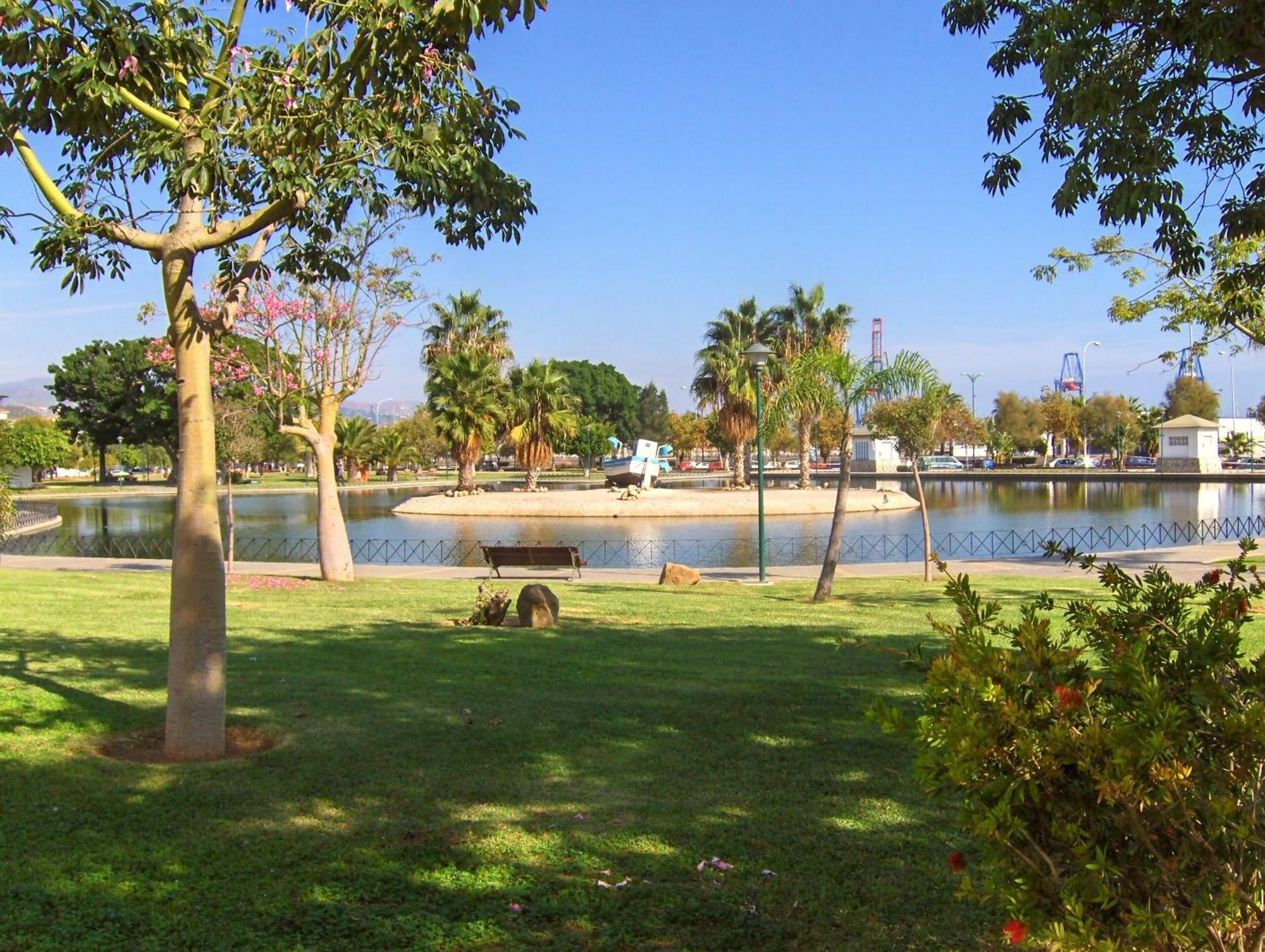Duplex Huelin II & Beach Malaga Bagian luar foto